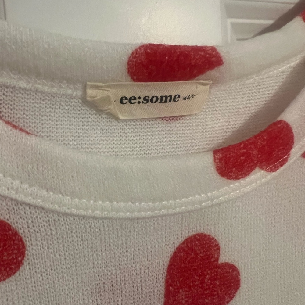 Heart to heart sweater - Picture 2 of 4